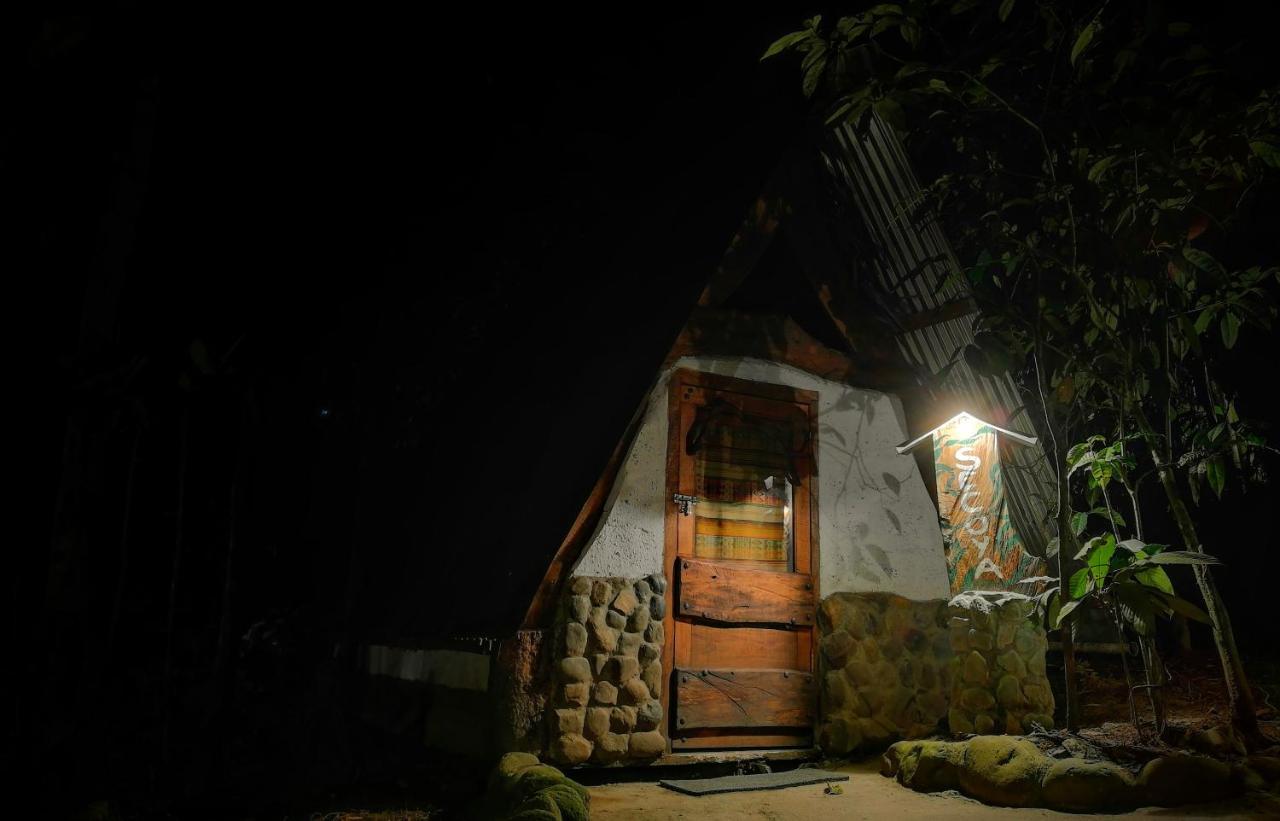 Hotel Jungle Roots Tena Exteriér fotografie